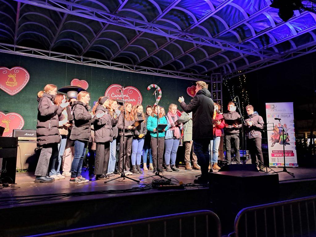 Čarobni december - nastop MeMPZ ŠCV
